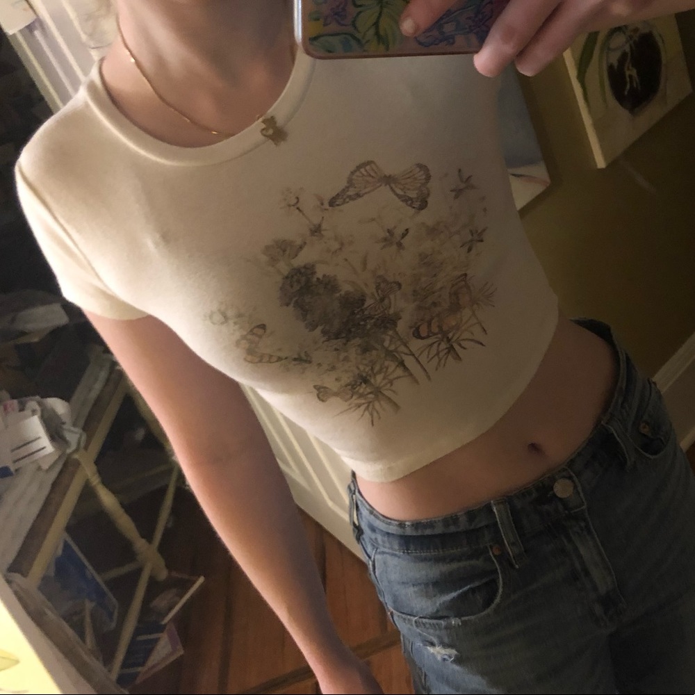Garage butterfly crop top